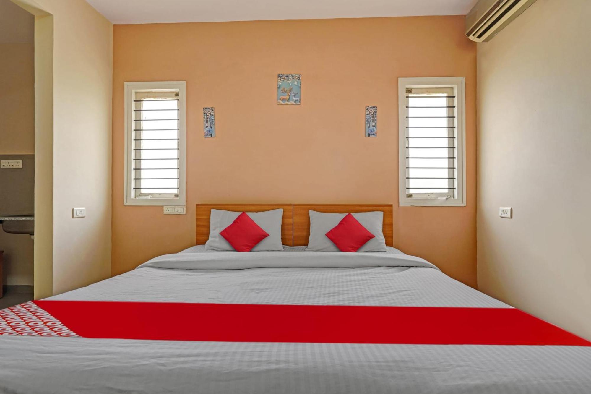 Super Hotel O Indra Suites Mysore Eksteriør bilde